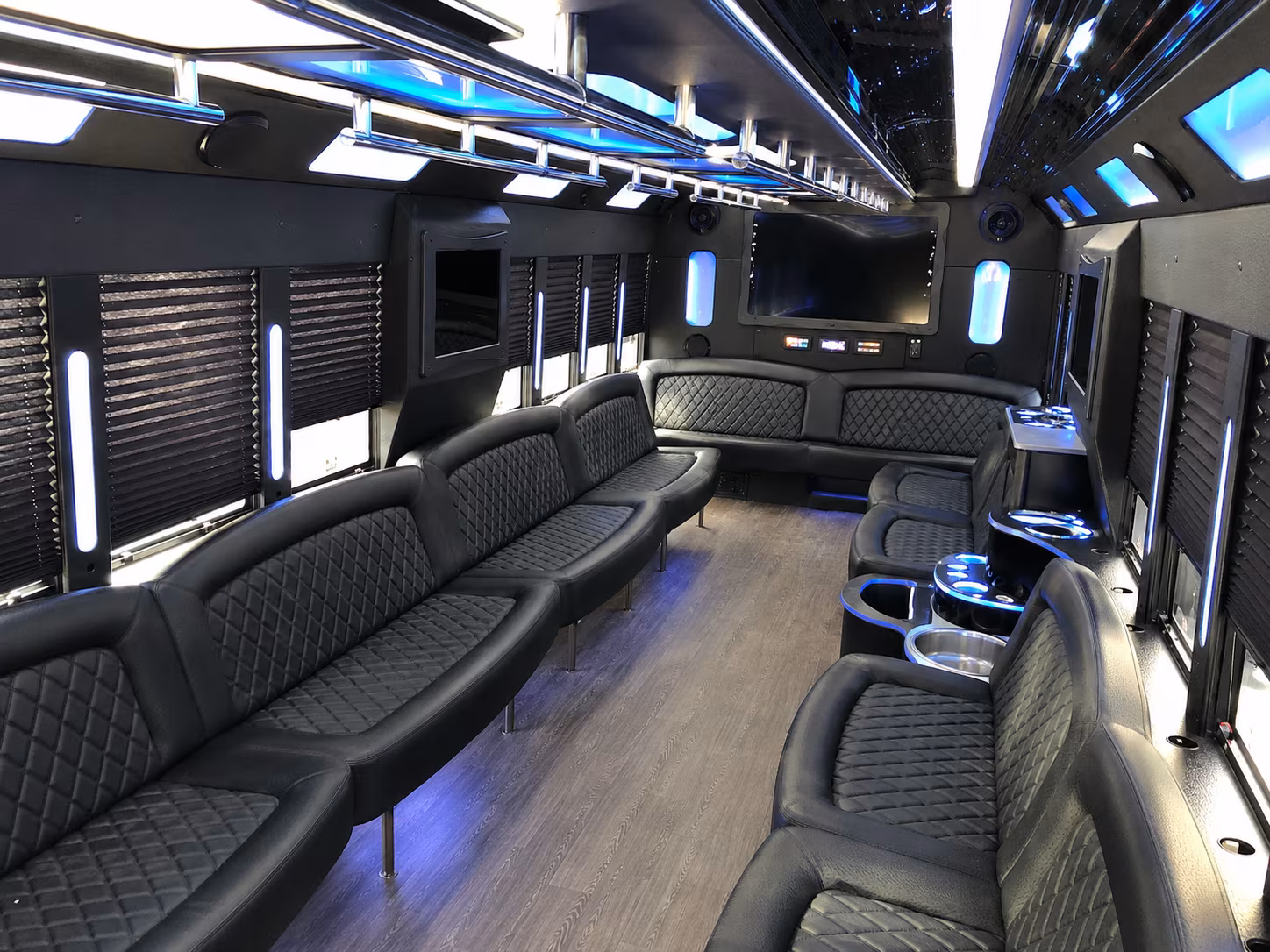 birthday party bus rentals for pub crawls along union avenue