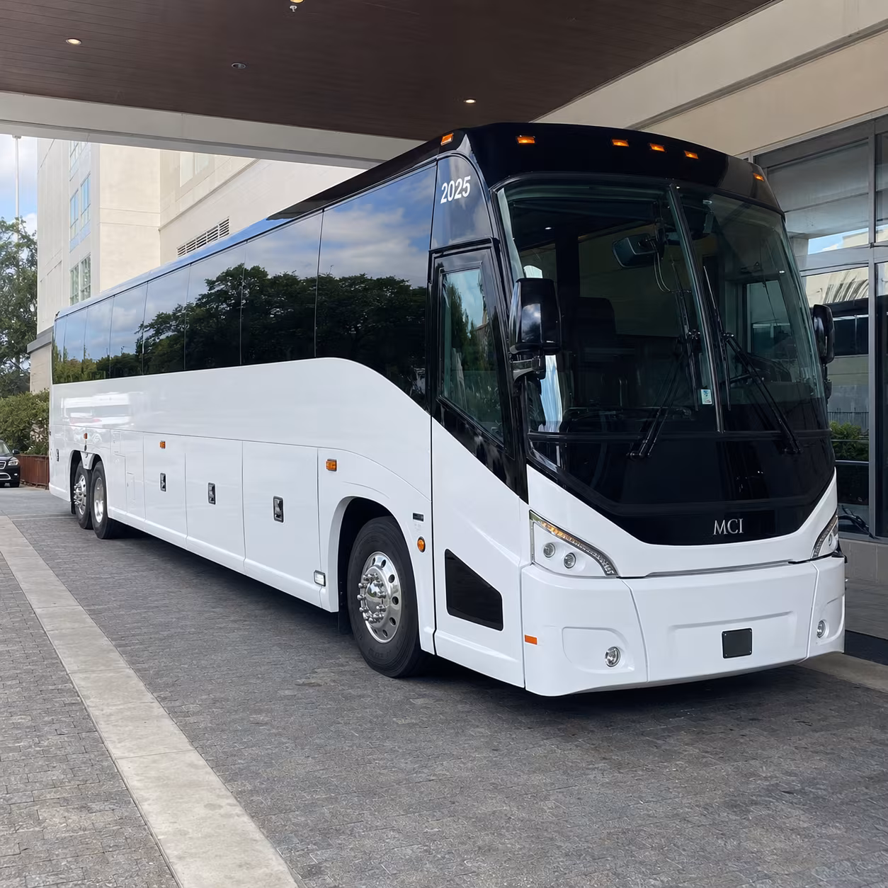 charter buses to colorado state fair grounds concerts and festival shows