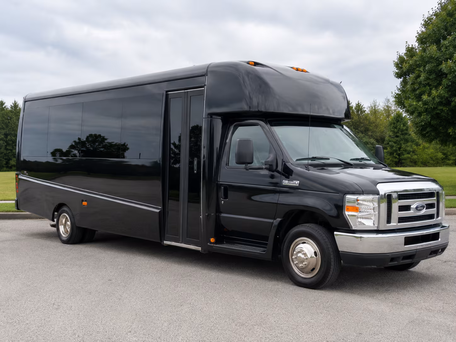 minibus rentals for pueblo convention breakout sessions and off site events