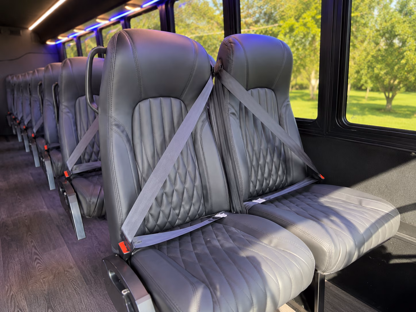 minibuses for pueblo youth group trips and club events