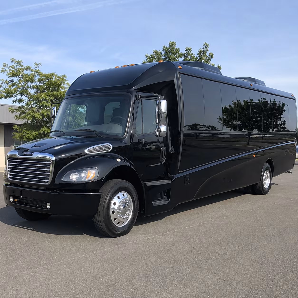 pueblo 25 passenger minibus