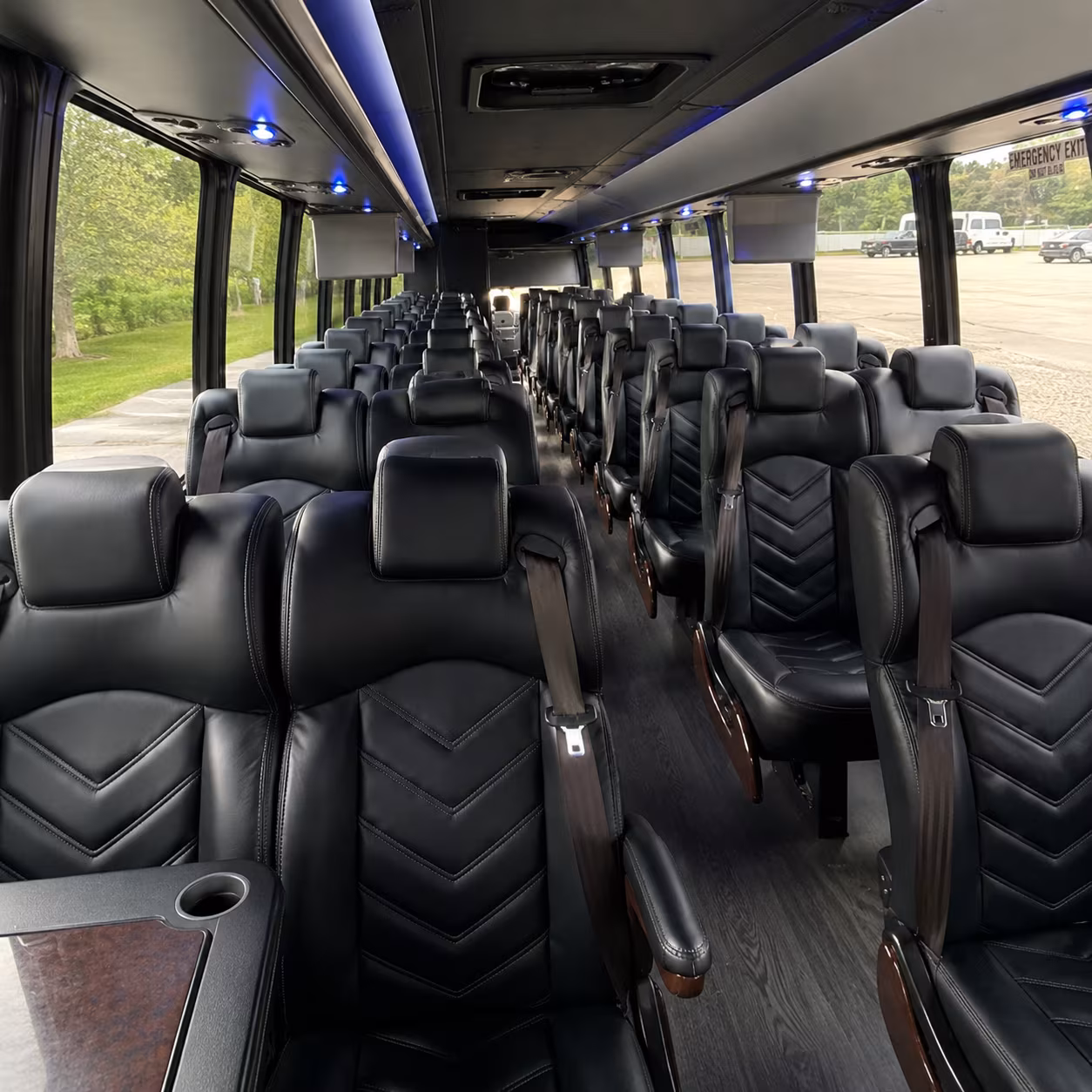 pueblo 28 passenger minibus interior