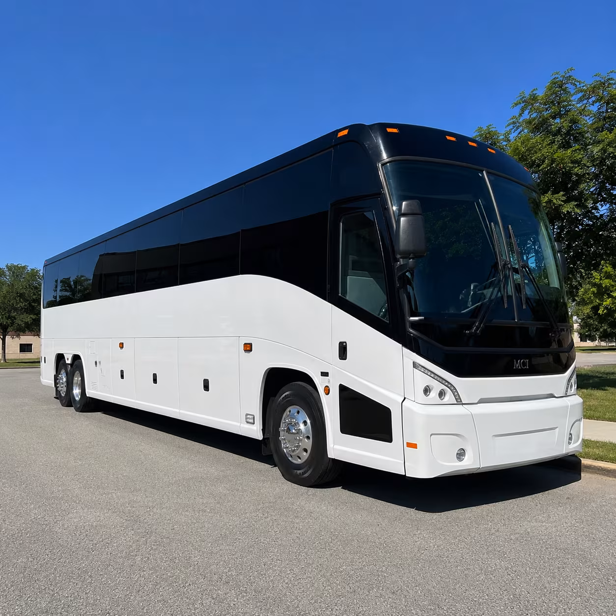 pueblo 40 passenger charter bus