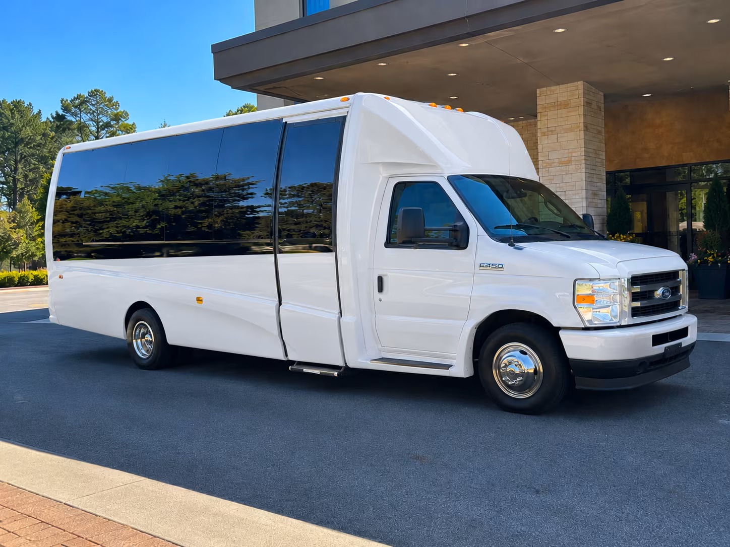 pueblo airport transportation