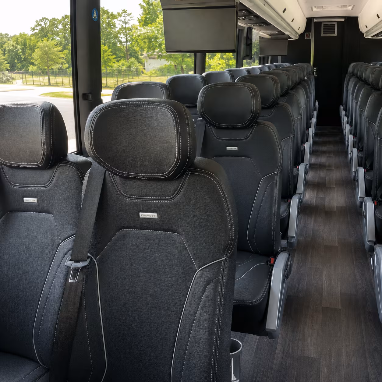 reserve transportation for your next wedding 4